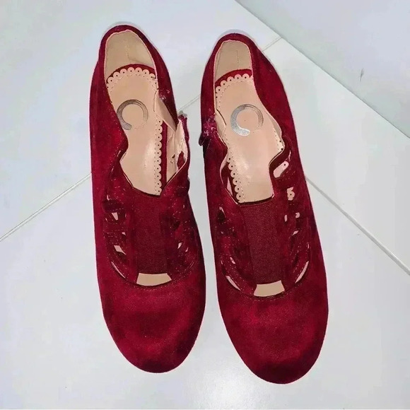 Women's  Retro Cutout Ankle Boots Slip On Pumps Red open front style size  7.5. - Picture 4 of 8